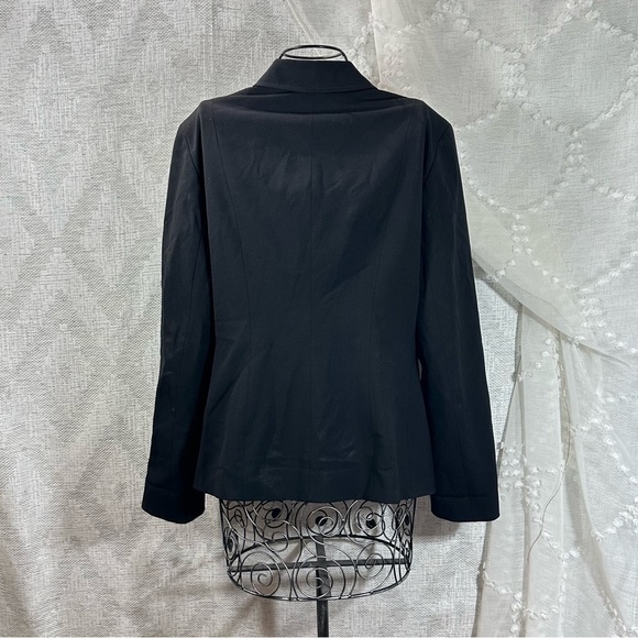 Lafayette 148 New York 3 button black wool blend blazer size 10 - Picture 5 of 7